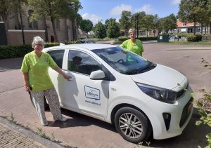 Wethouder Marga van de Plasse op bezoek bij Zorg Thuis